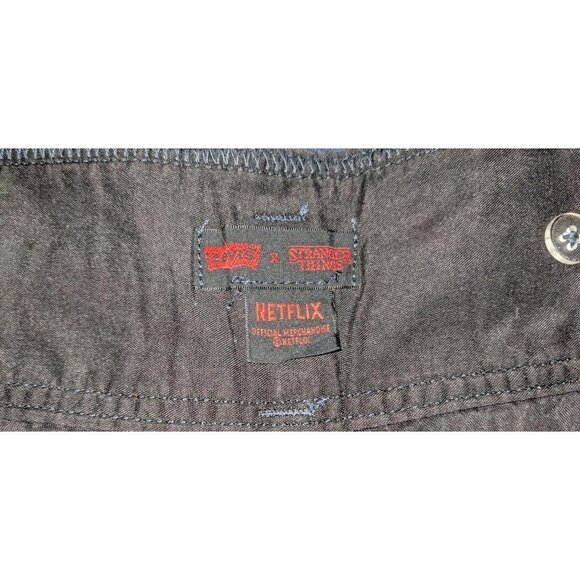 Levi’s X Stranger Things Front Flap Jeans Sz 30 Black Eleven Pants Pleated Front - Picture 14 of 15